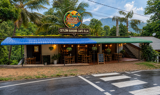 Ceylon Kahawa Café Ella storefront with mountain views